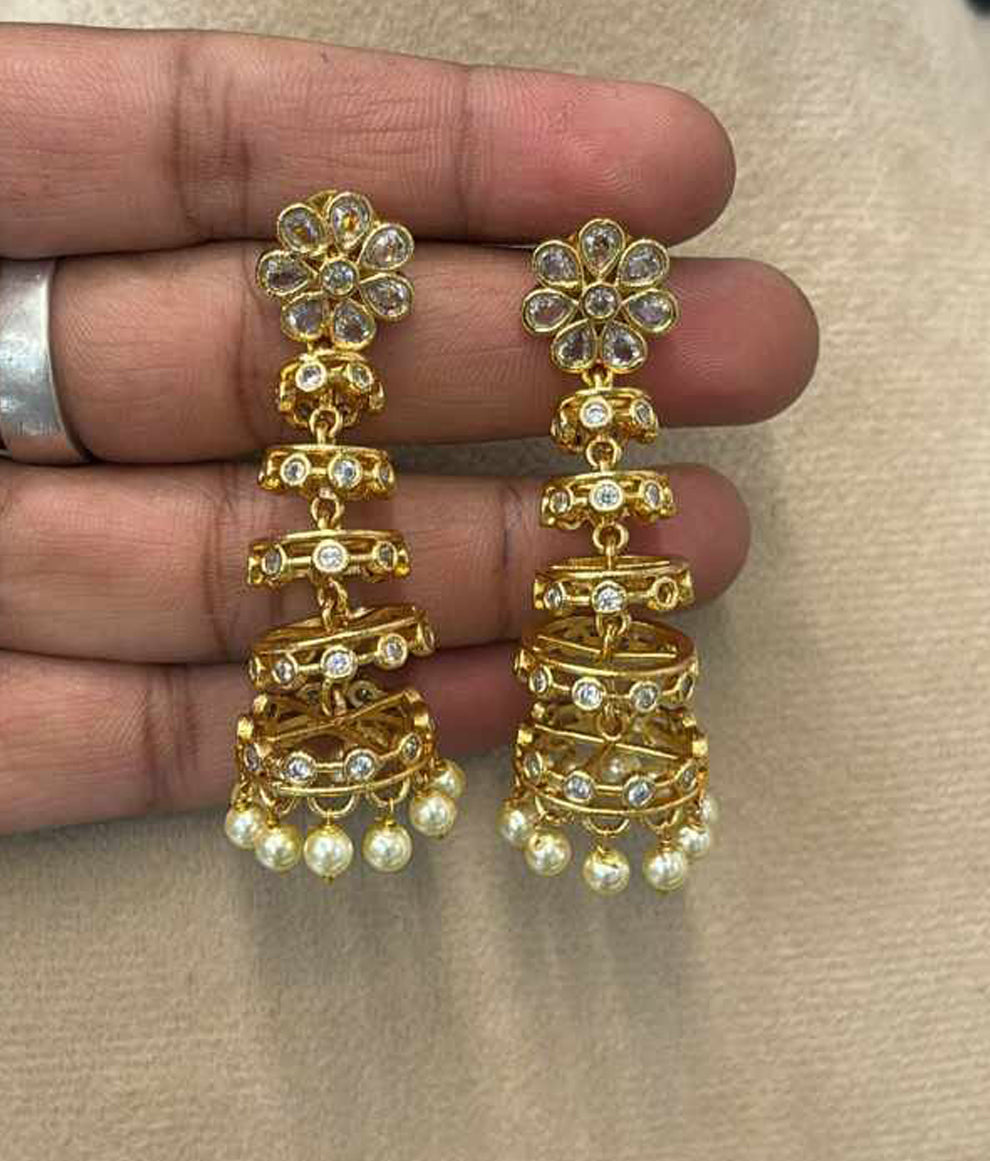 gold-finish-ad-stone-dangler-earrings