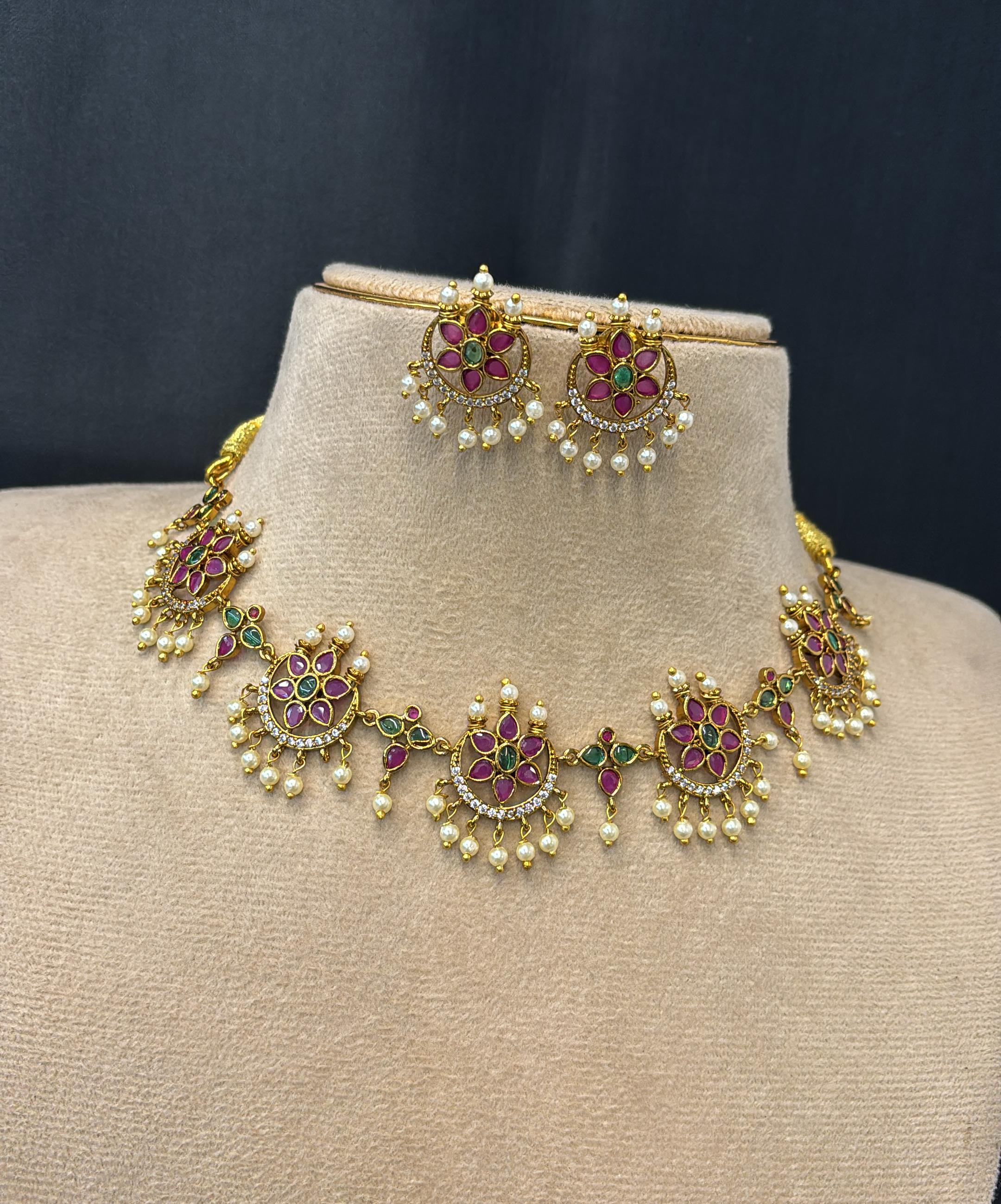 guttapusalu-kemp-stone-necklace-set