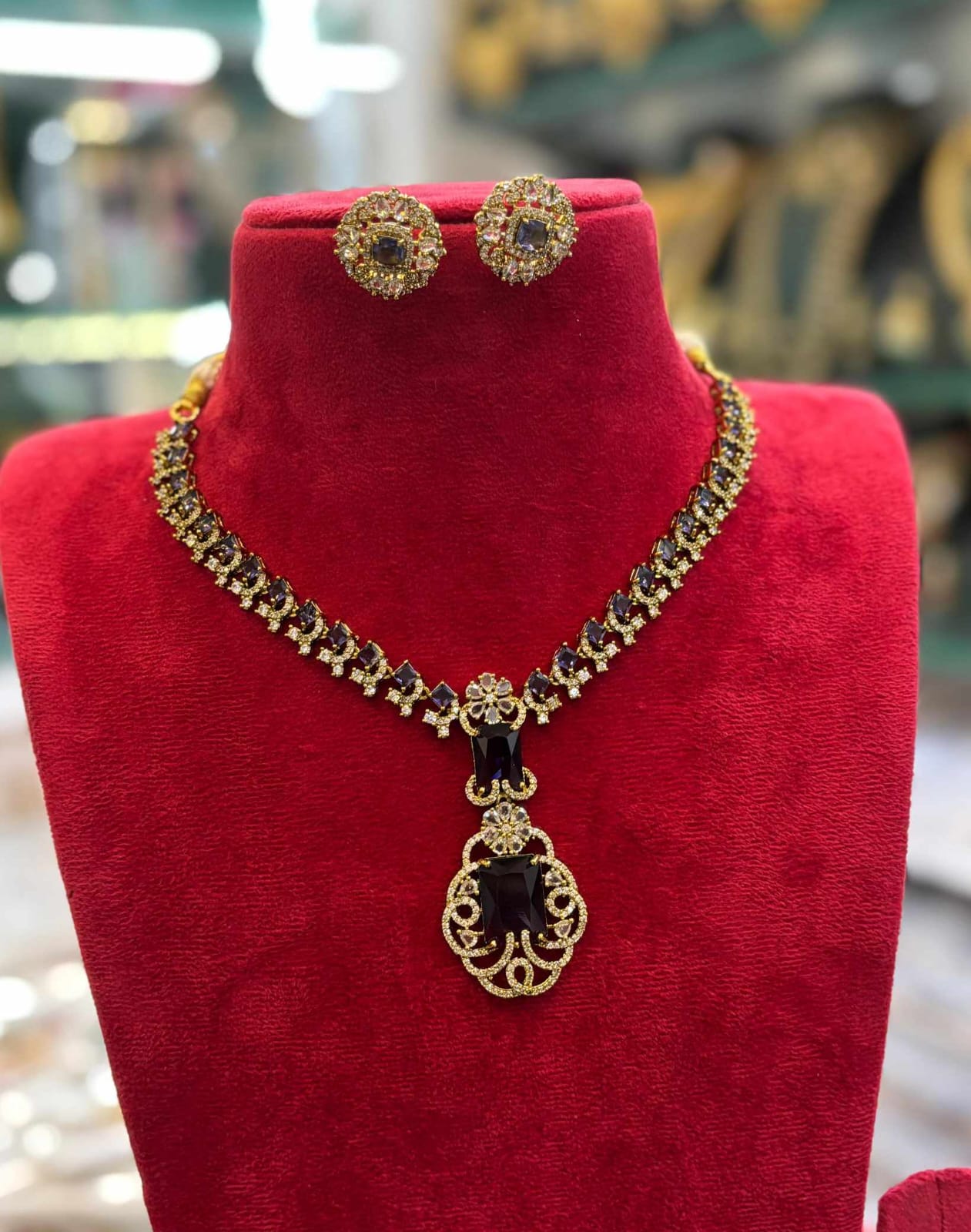 ad-stone-necklace-set