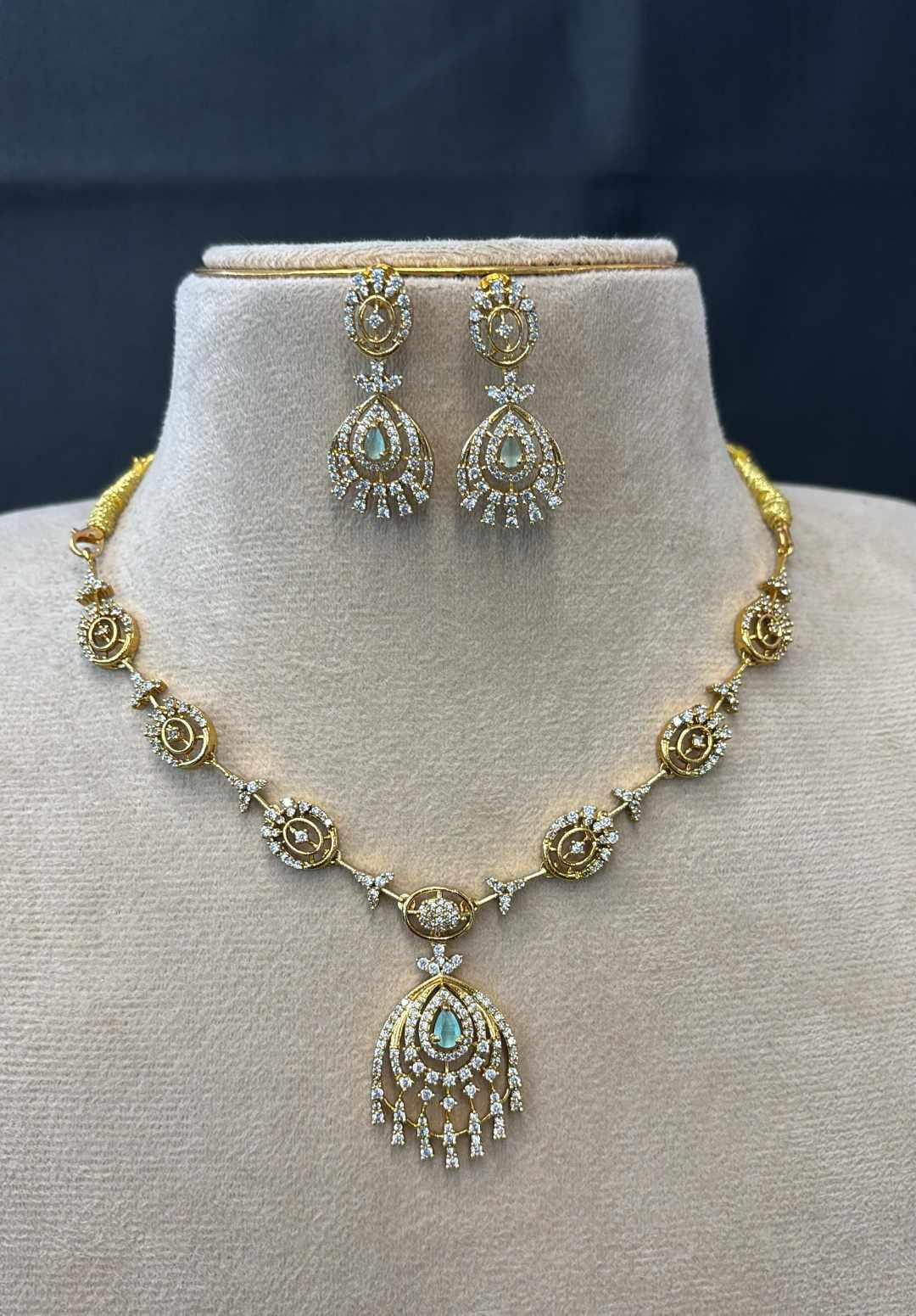 ad-stone-gold-finish-necklace-set