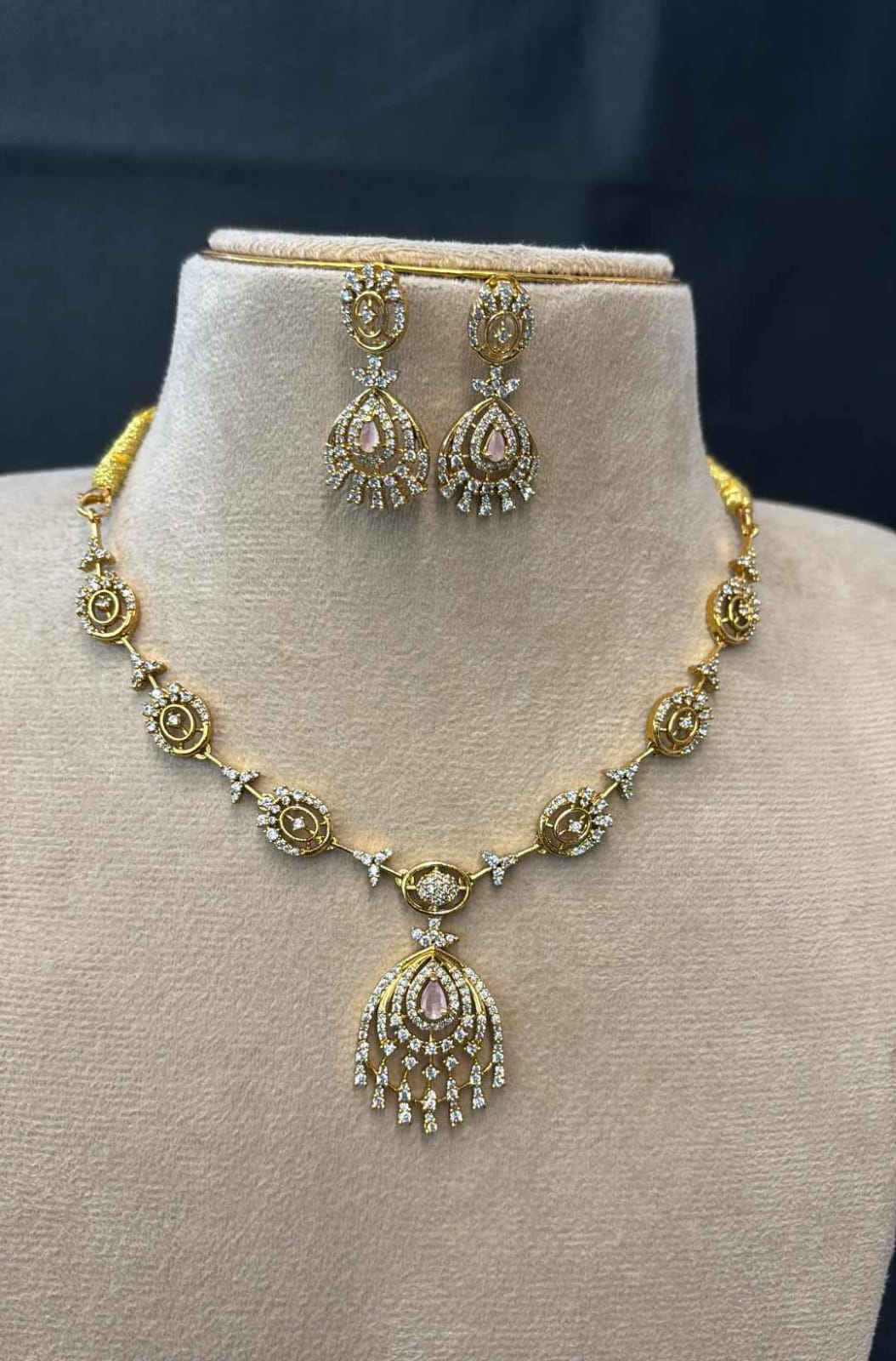 ad-stone-gold-finish-necklace-set