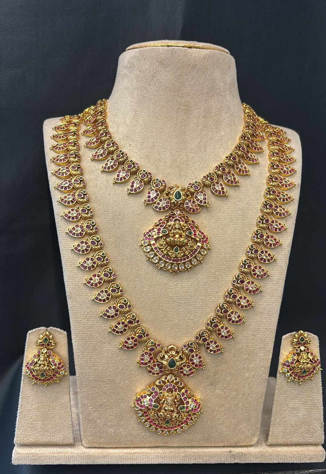 kemp-stone-antique-finish-haram-necklace-combo-set