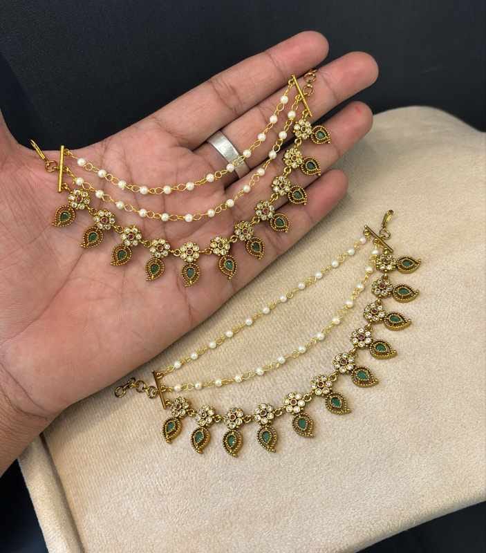 antique-finish-ad-stone-earchain