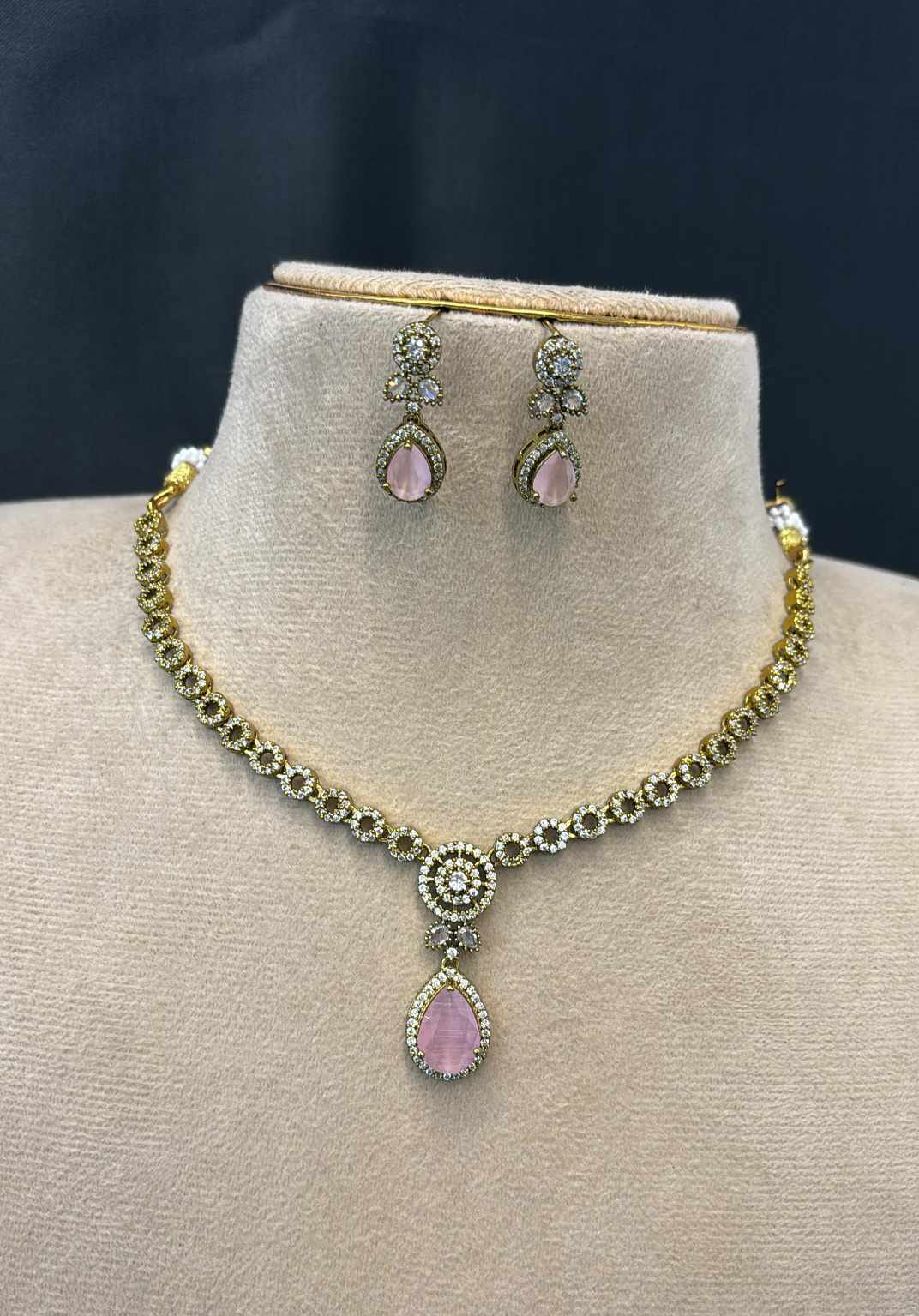 gold-finish-ad-stone-necklace-set
