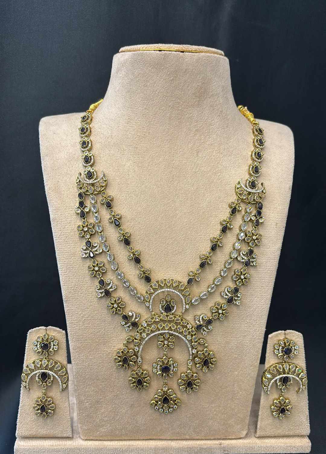 ad-stone-mehndi-polish-haram-set