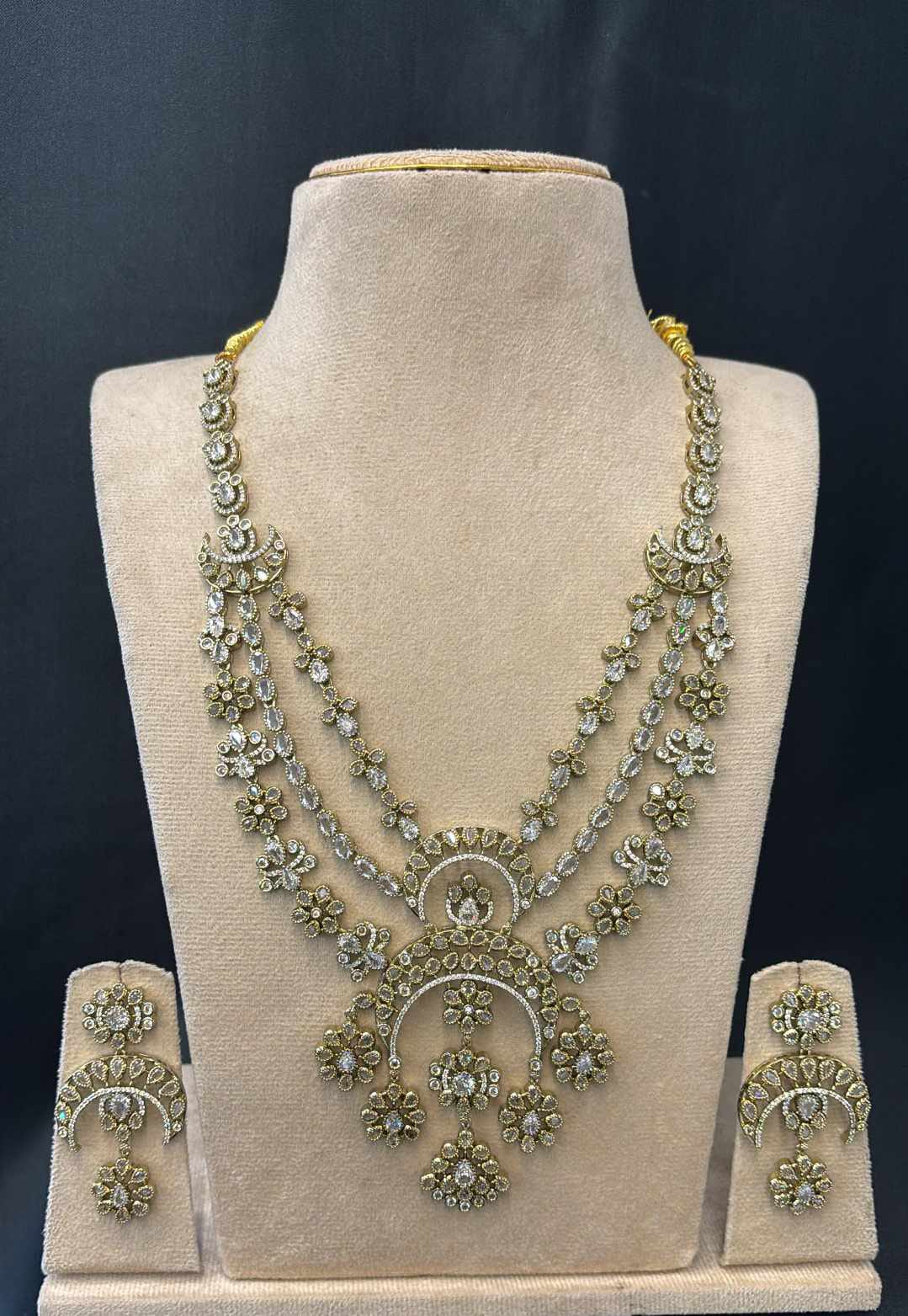 ad-stone-mehndi-polish-haram-set