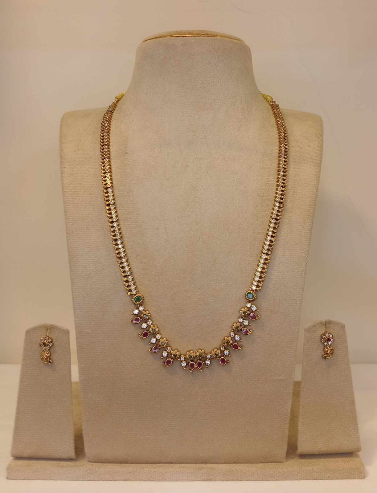 gold-finish-ad-stone-haram-set
