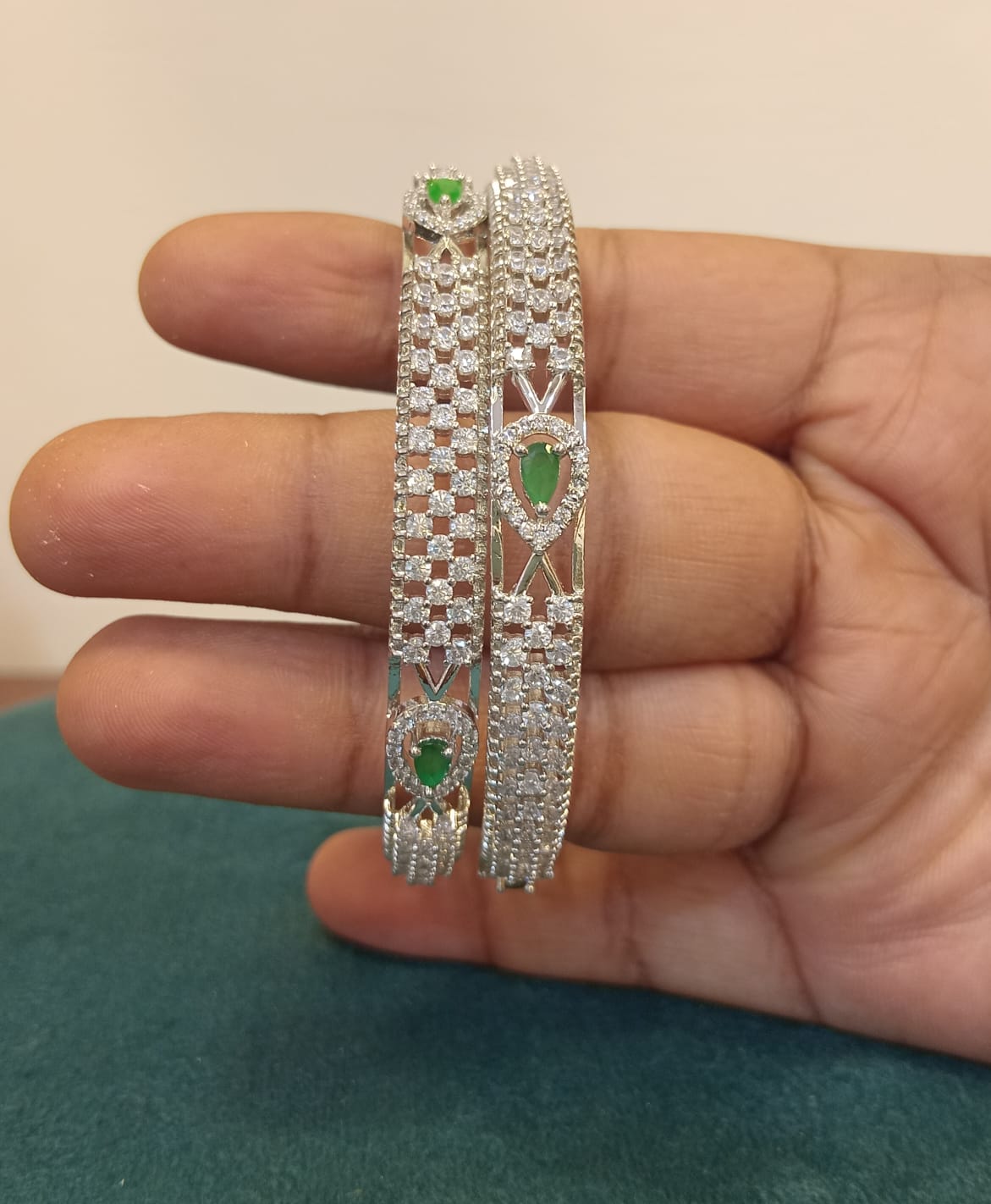 silver-polish-ad-stone-bangles