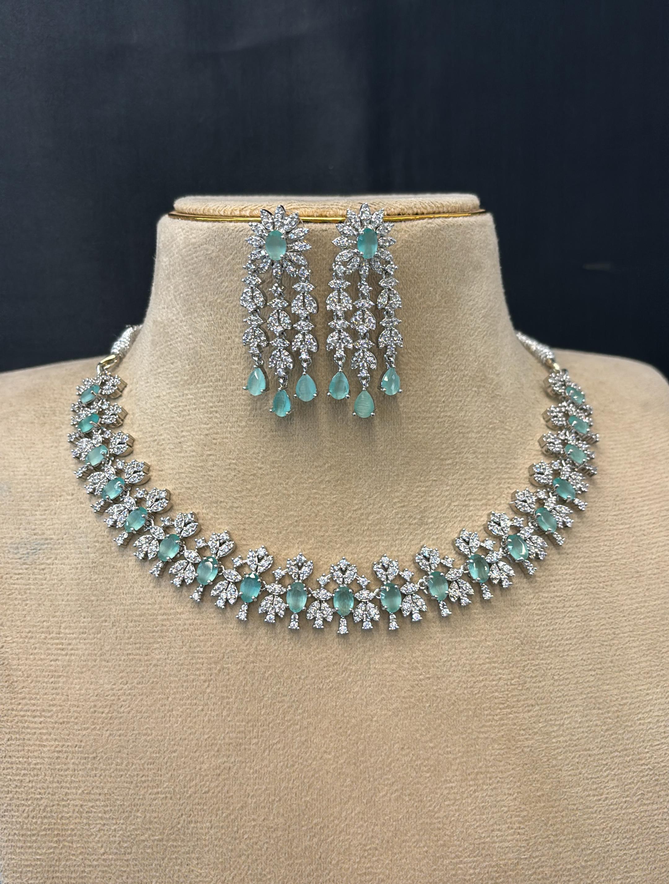 adstone-necklace-silver-finish