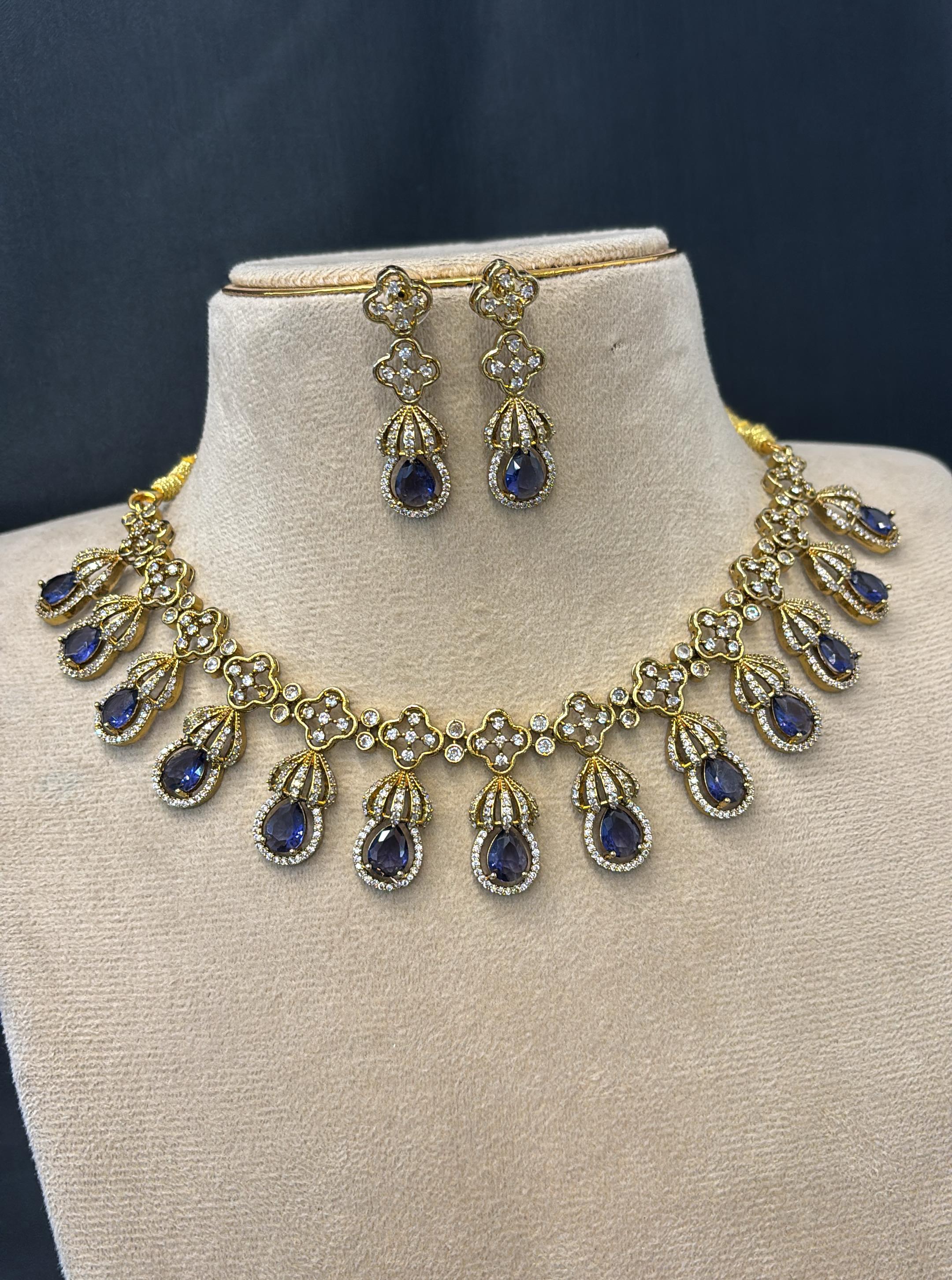 mehndi-polish-ad-stone-necklace-set