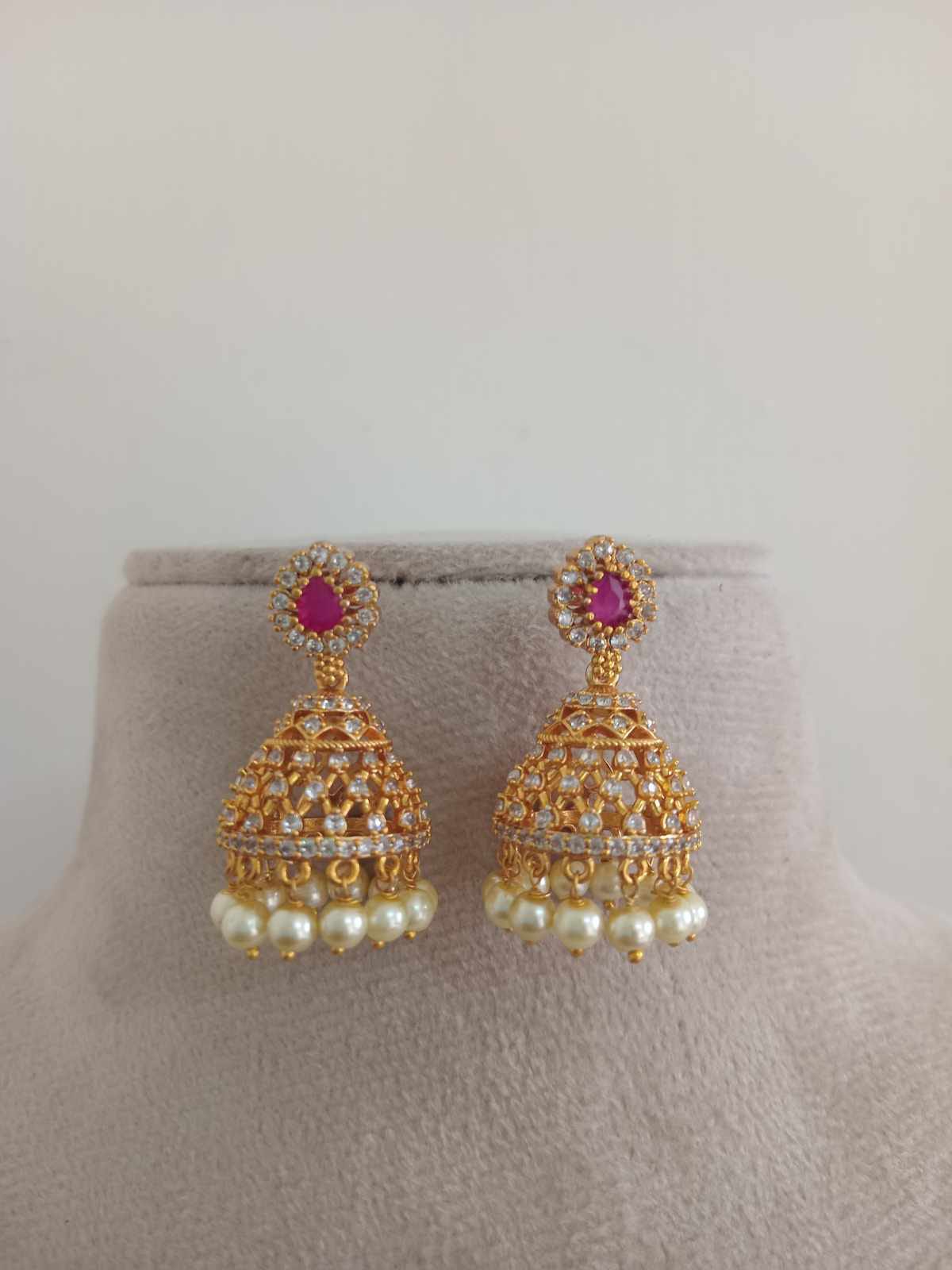 matt-finish-ad-stone-jhumka-earrings