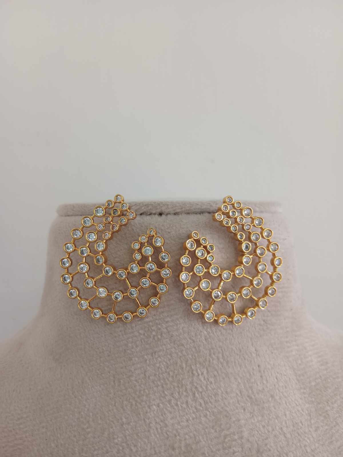 ad-stone-earrings-matt-finish