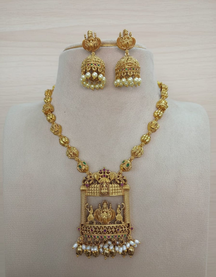 Antique Temple Design Necklace Set