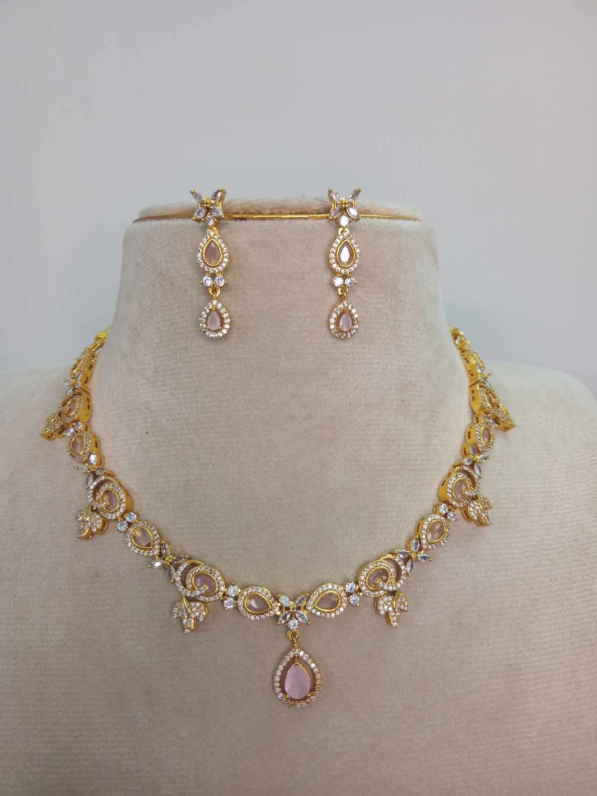 ad-stone-matt-finish-necklace-set