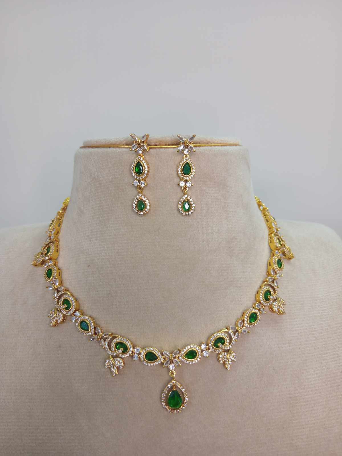 ad-stone-matt-finish-necklace-set