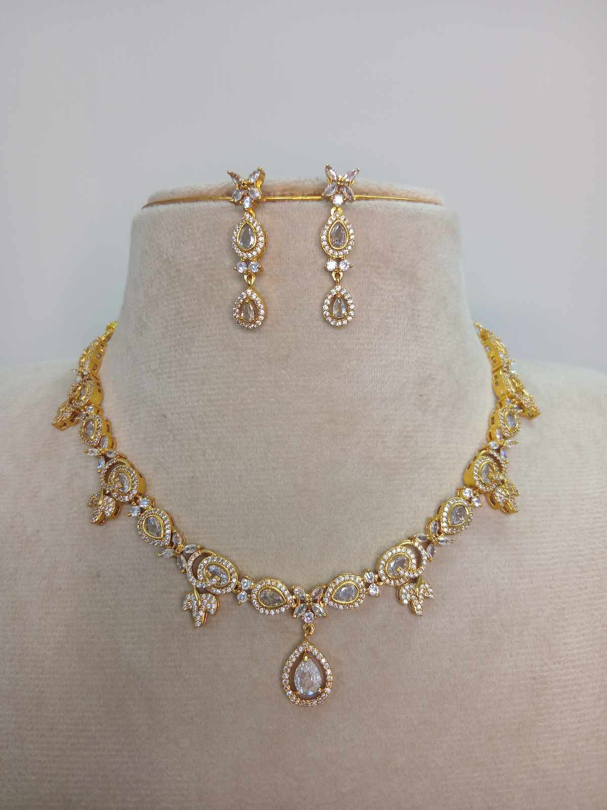 ad-stone-matt-finish-necklace-set