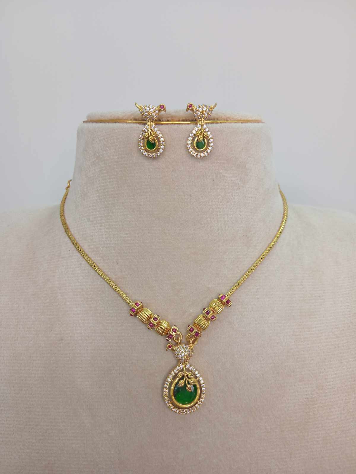 ad-stone-parrot-design-necklace-set