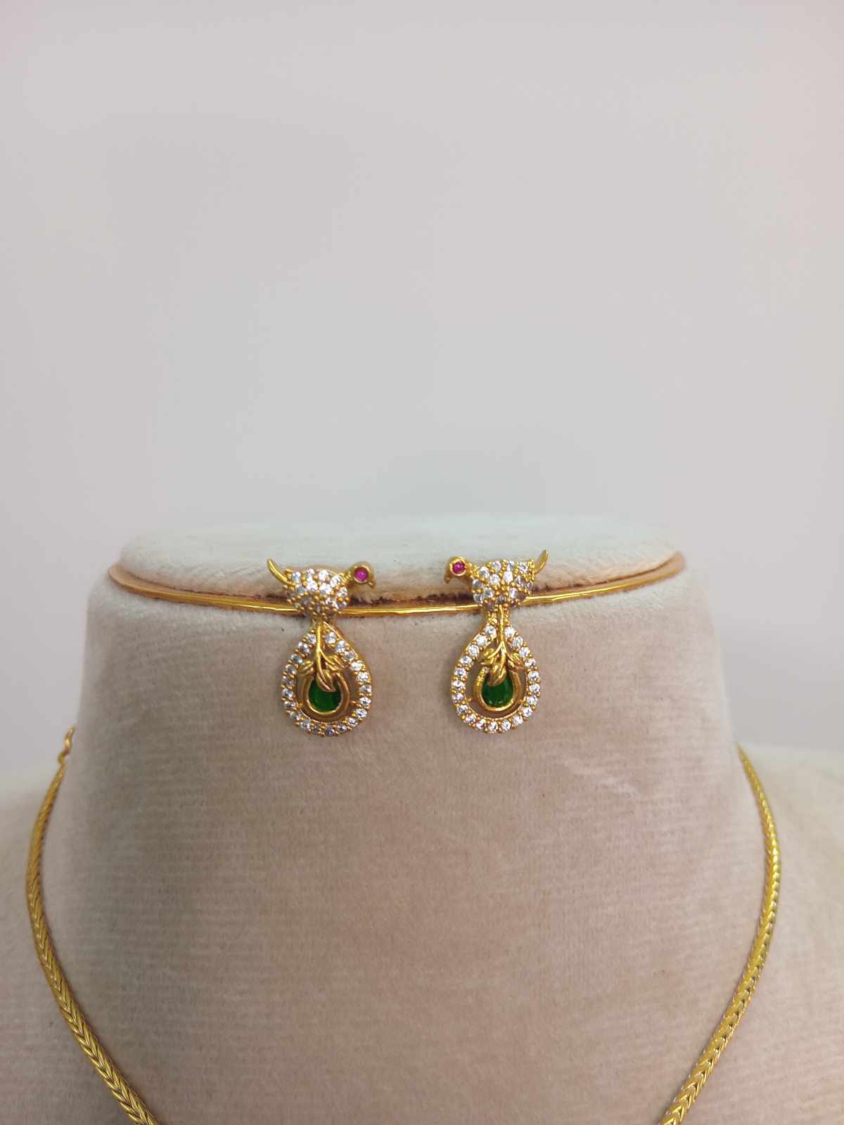ad-stone-parrot-design-necklace-set