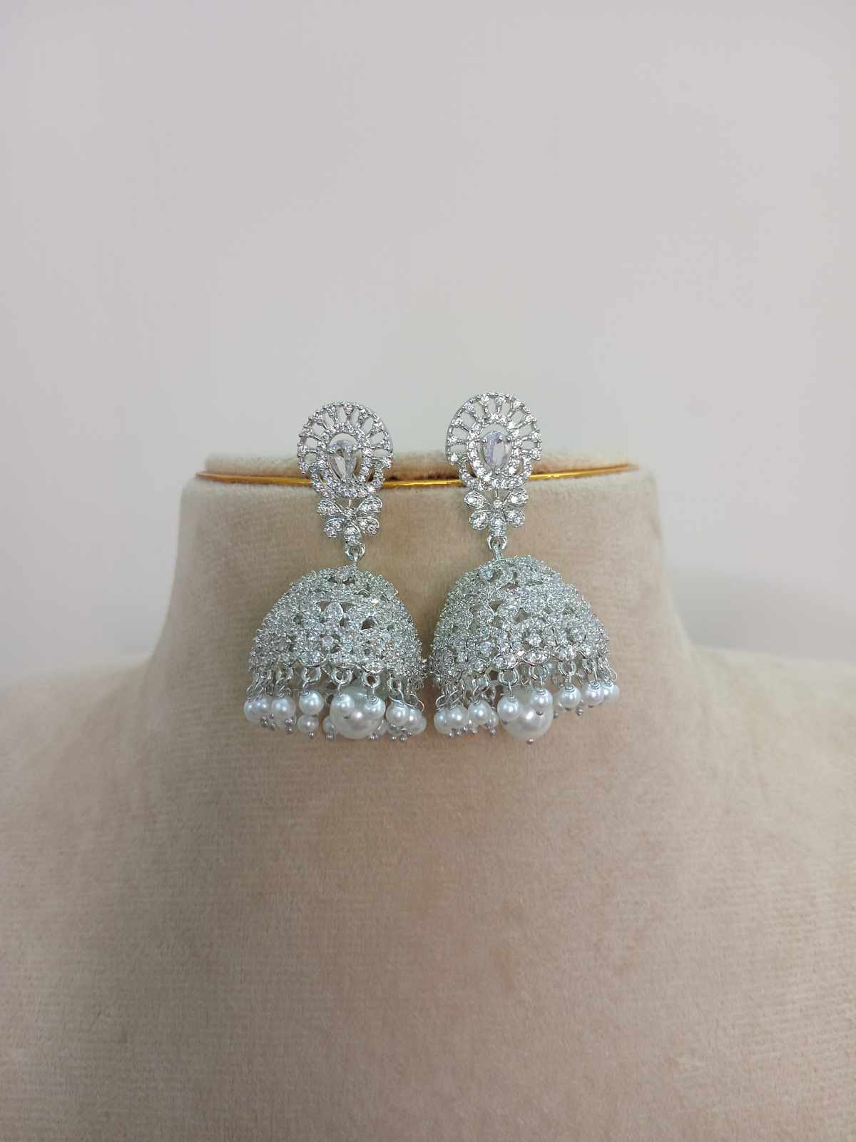 silver-polish-ad-stone-earrings