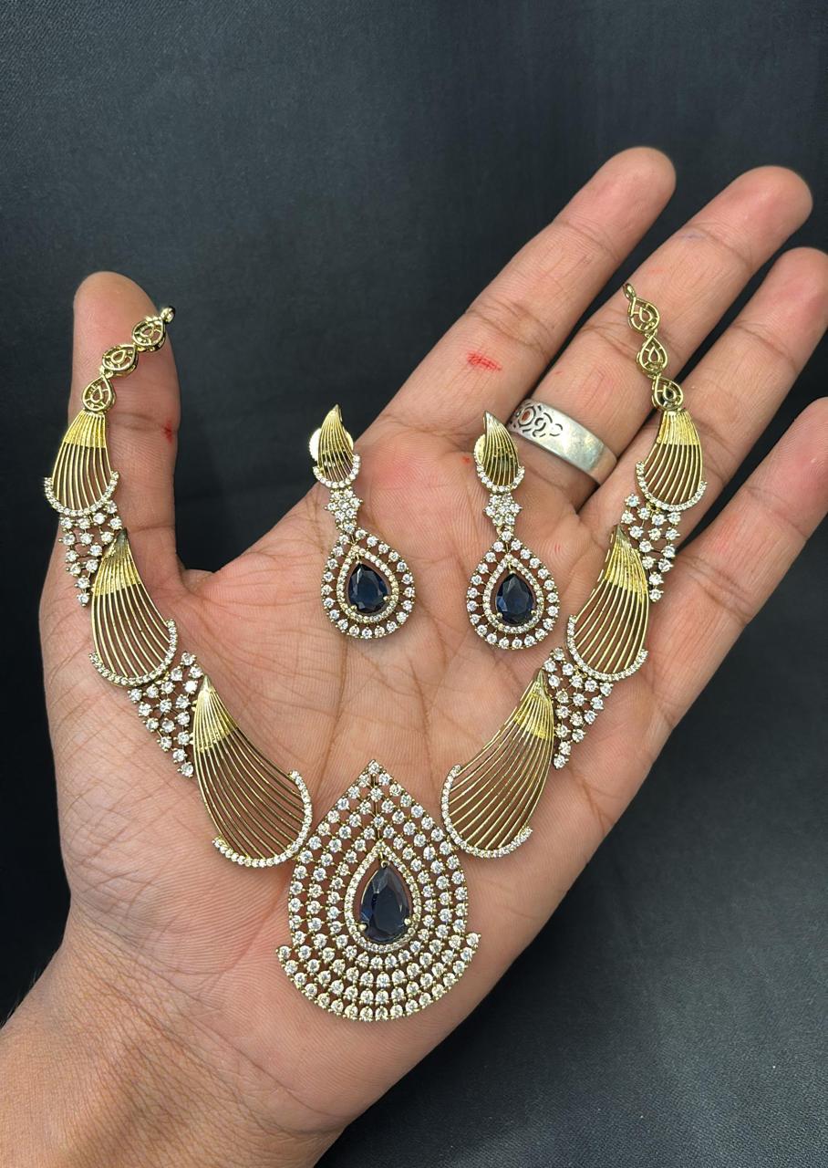 mehndi-polish-ad-stone-necklace-set