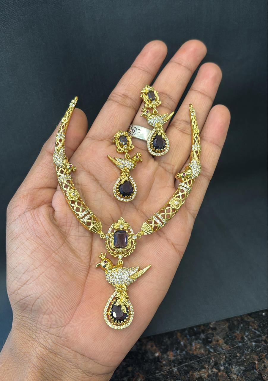 gold-finish-ad-stone-parrot-design-necklace-set