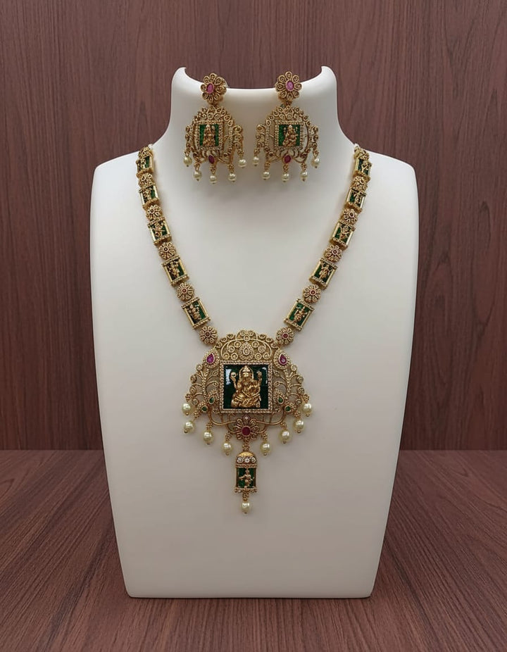 Sriyas Collections