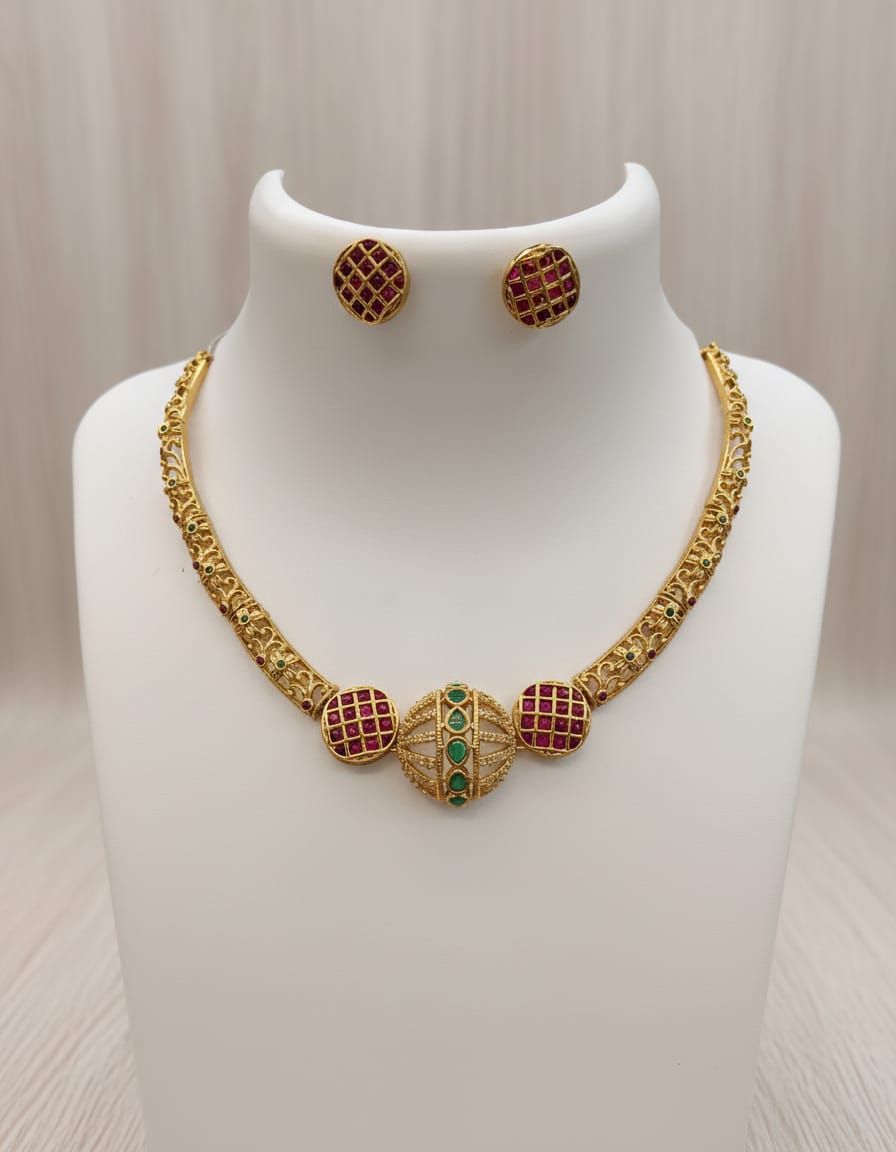 gold-finish-ad-stone-necklace-set