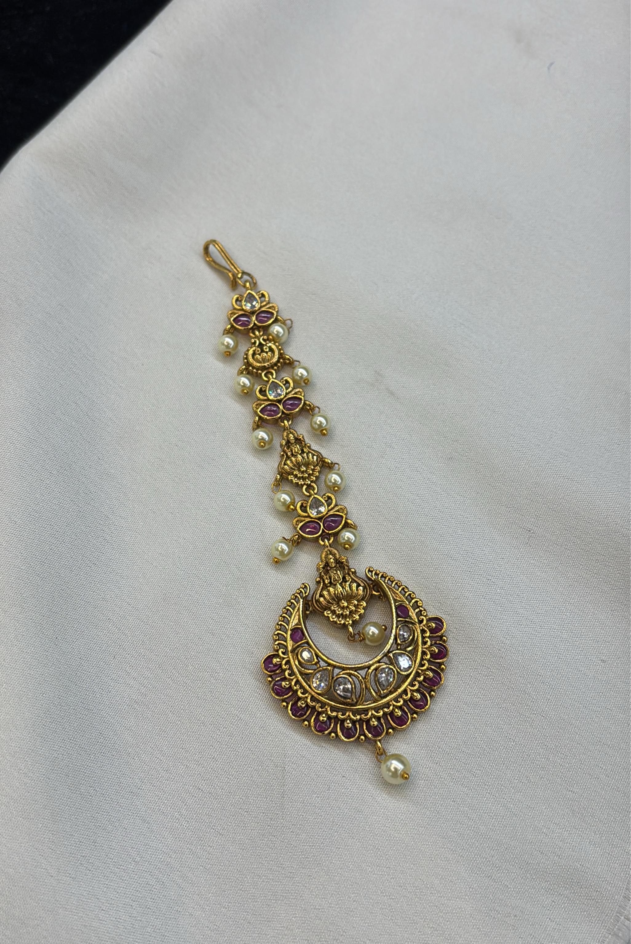 chandbali-antique-finish-chutti