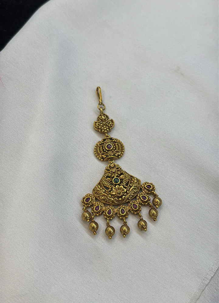 Gold Finish Antique Design Chutti