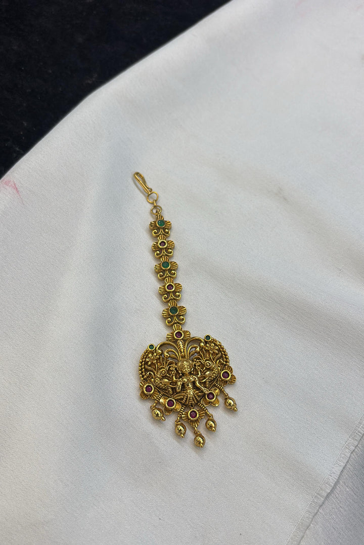 Gold Finish Antique Design Chutti