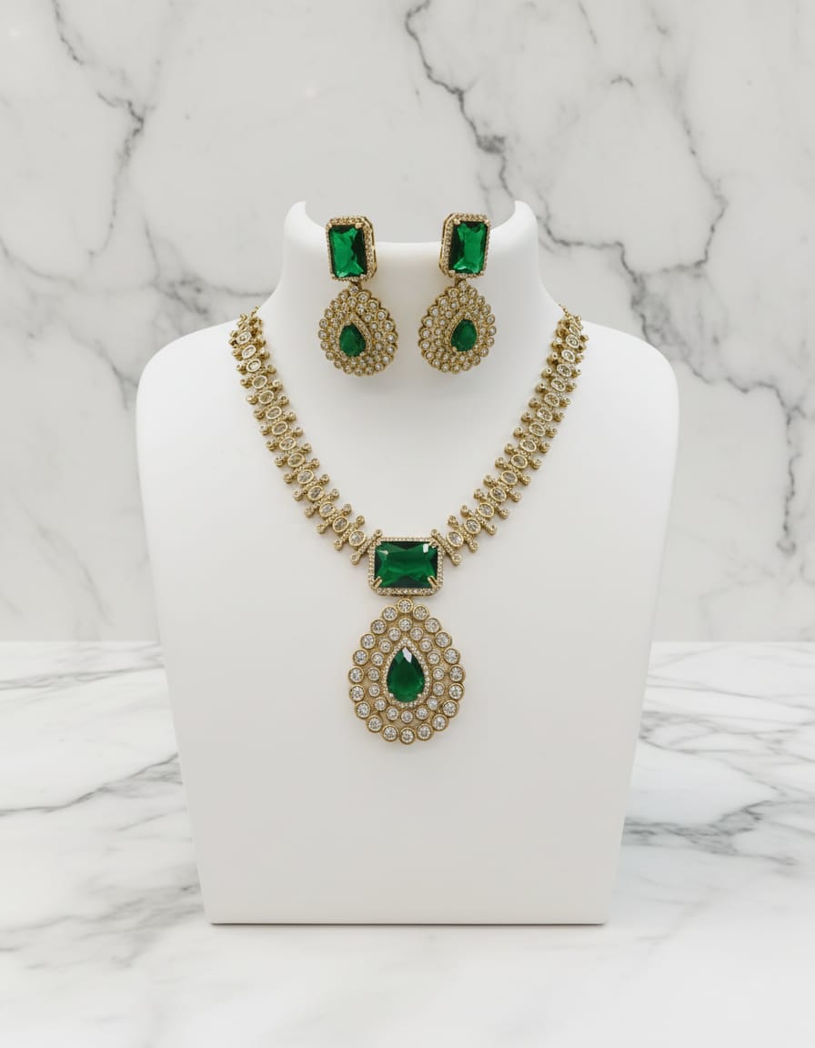 mehndi-polish-ad-stone-necklace-set
