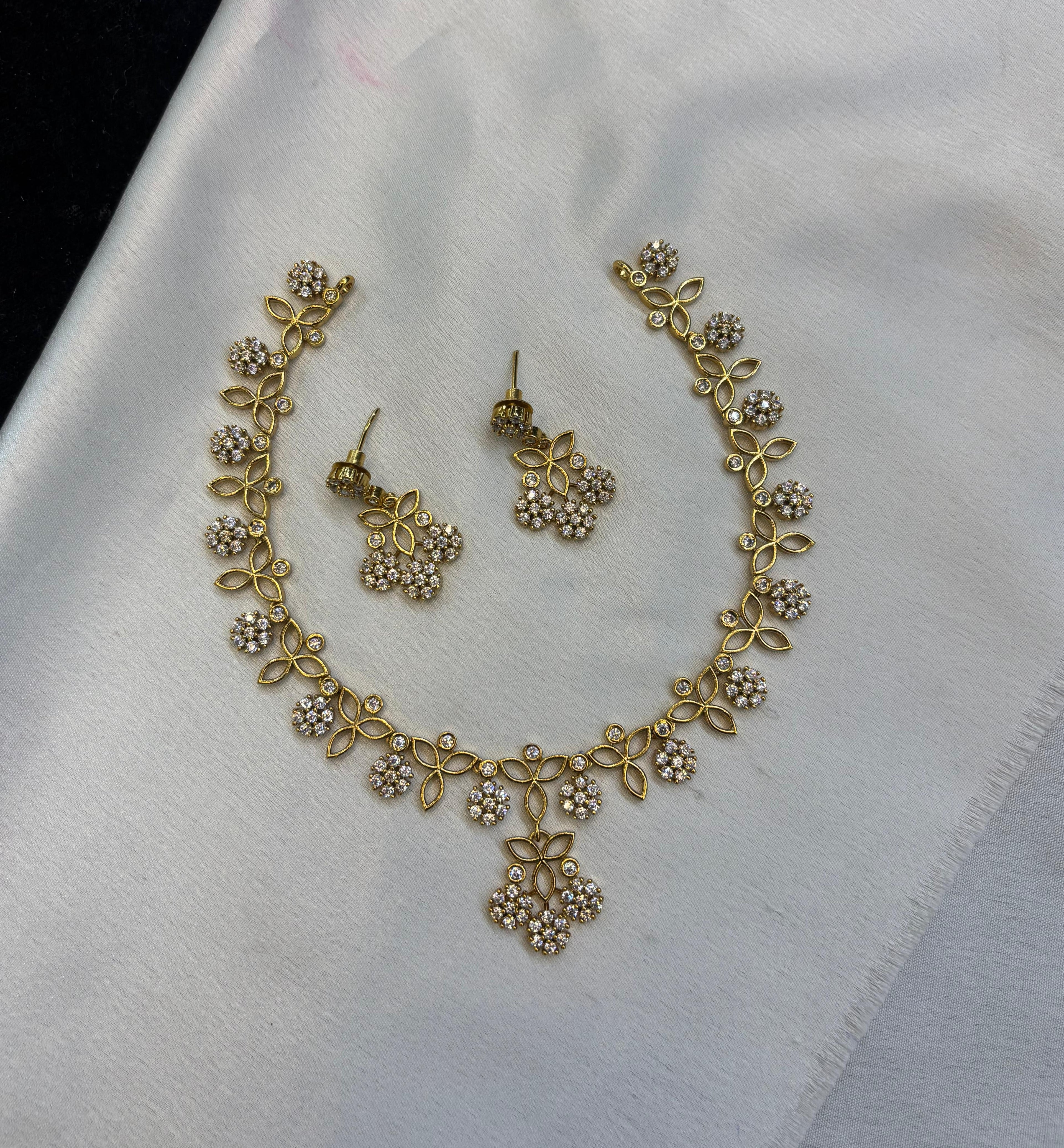 ad-stone-gold-polish-necklace-set