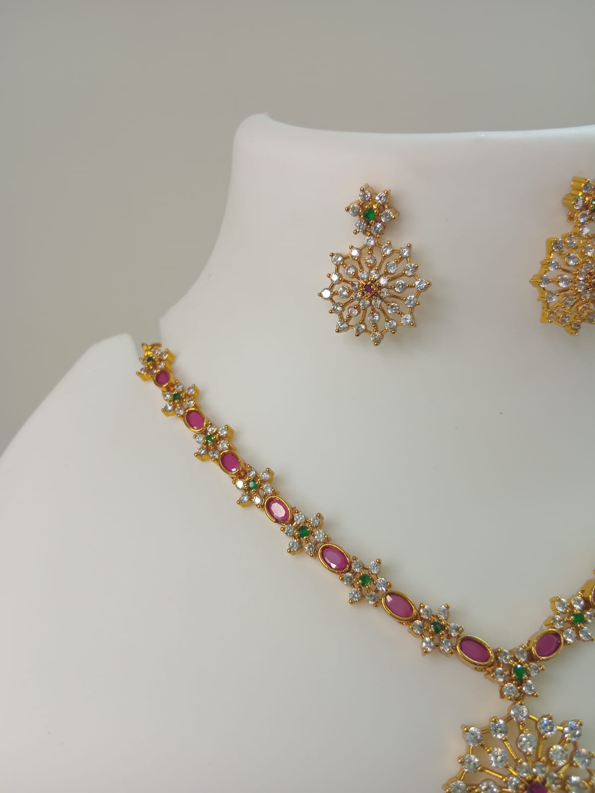 ad-stone-gold-finish-necklace-set