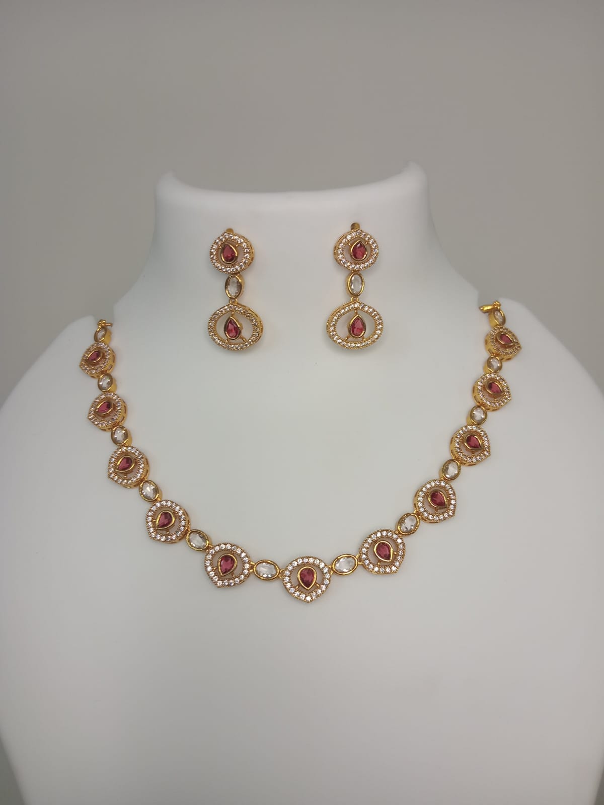 gold-finish-ad-stone-necklace-set