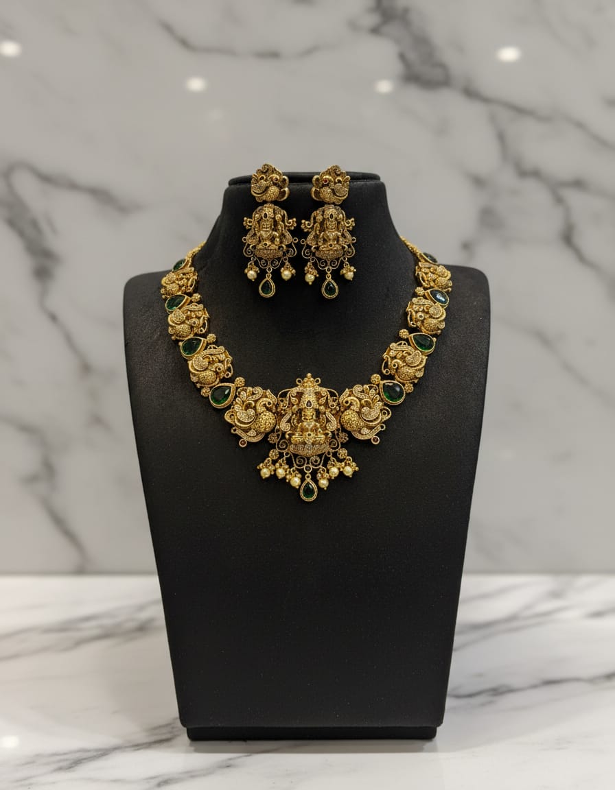 antique-design-3d-necklace-set