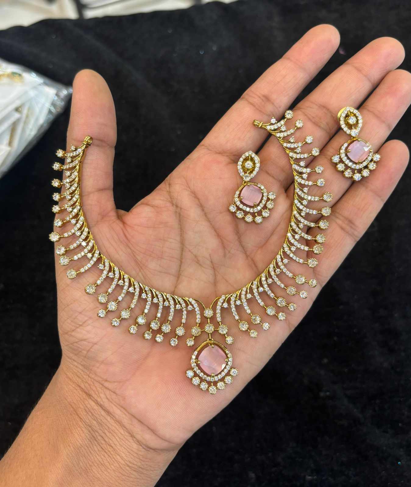 gold-finish-ad-stone-necklace-set