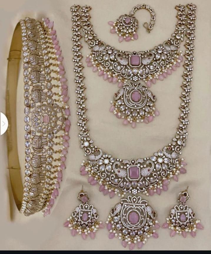 victoria-polish-full-bridal-set