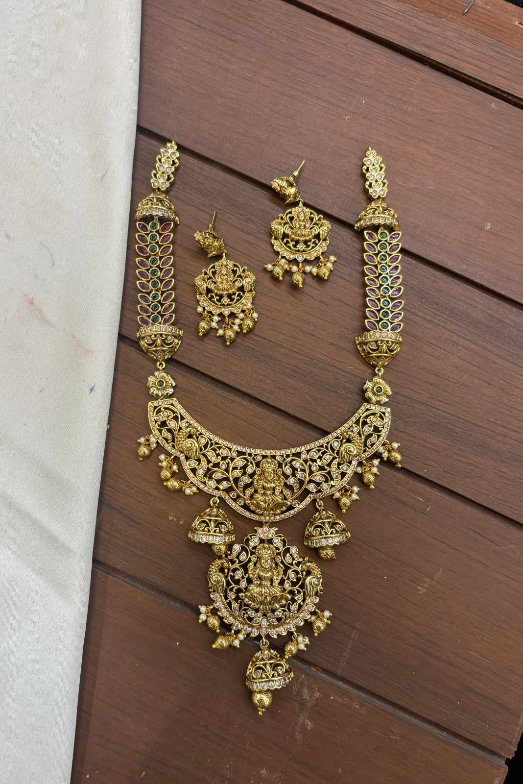 antique-finish-ad-stone-3d-design-mid-haram