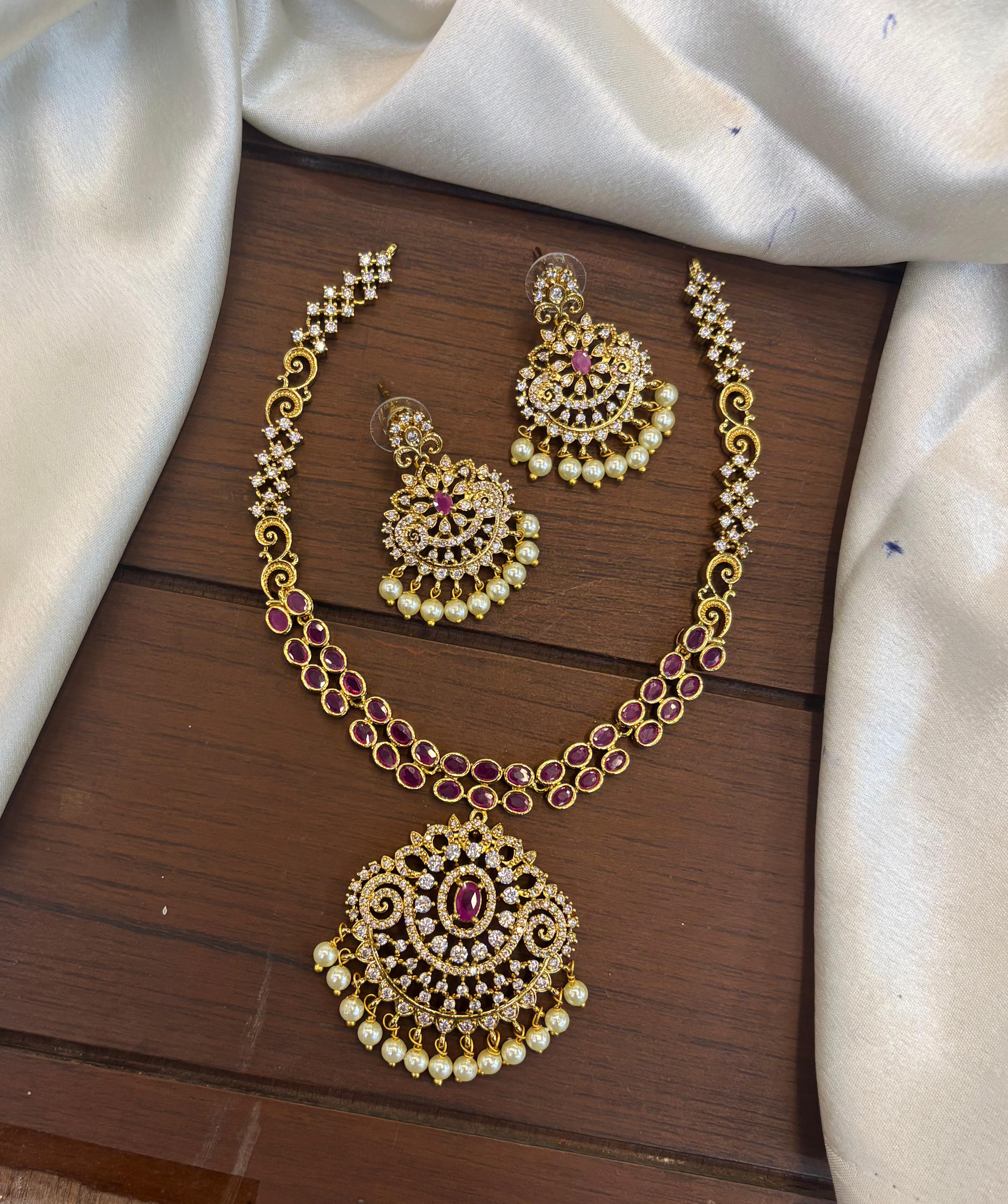 matt-finish-ad-stone-necklace-set