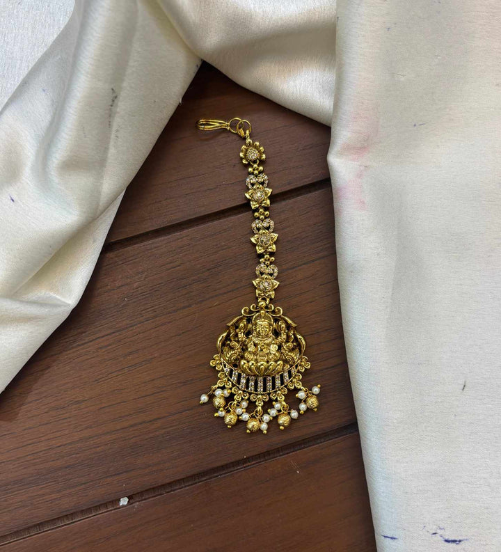 Antique Finish AD Stone Lakshmi Chutti
