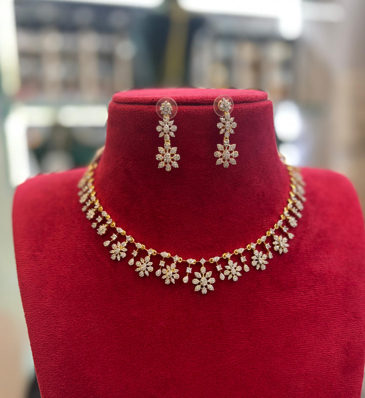 GJ Polish AD Stone Necklace Set