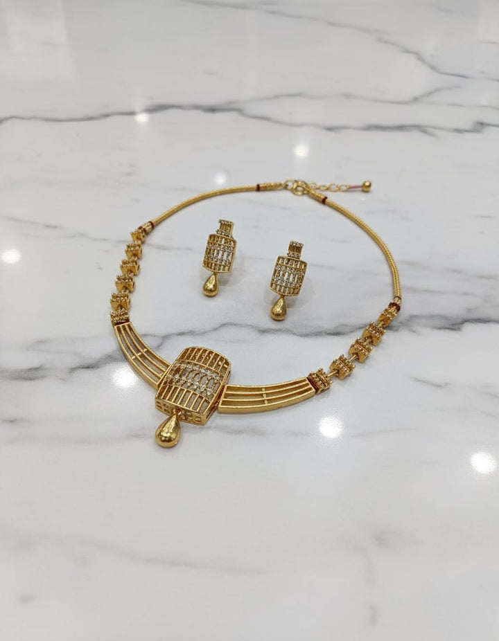 Matt Finish AD Stone Necklace Set