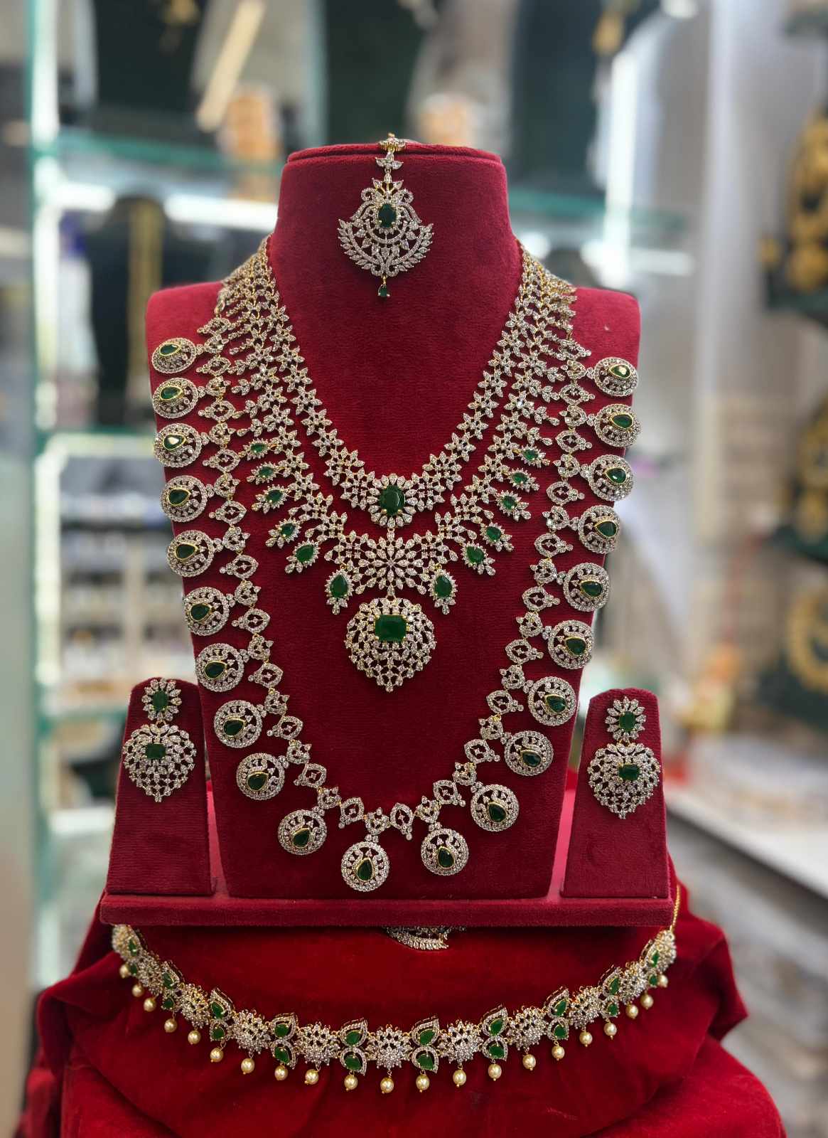 gj-polish-ad-stone-haram-and-mid-haram-bridal-set