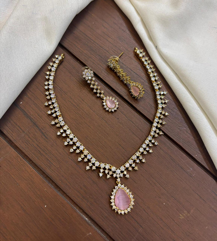 Matt Finish AD Stone Victorian Design Necklace Set