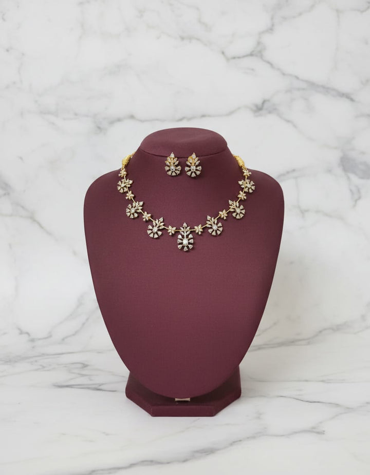 Mehndi Polish AD Stone Necklace Set