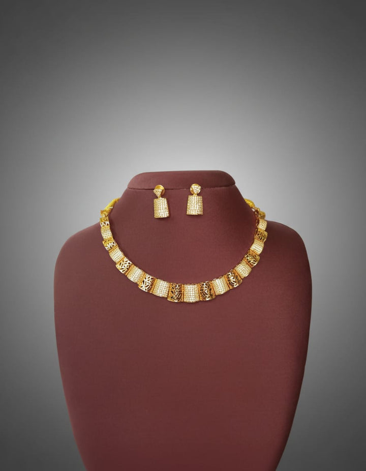 Matt Finish AD Stone Necklace Set