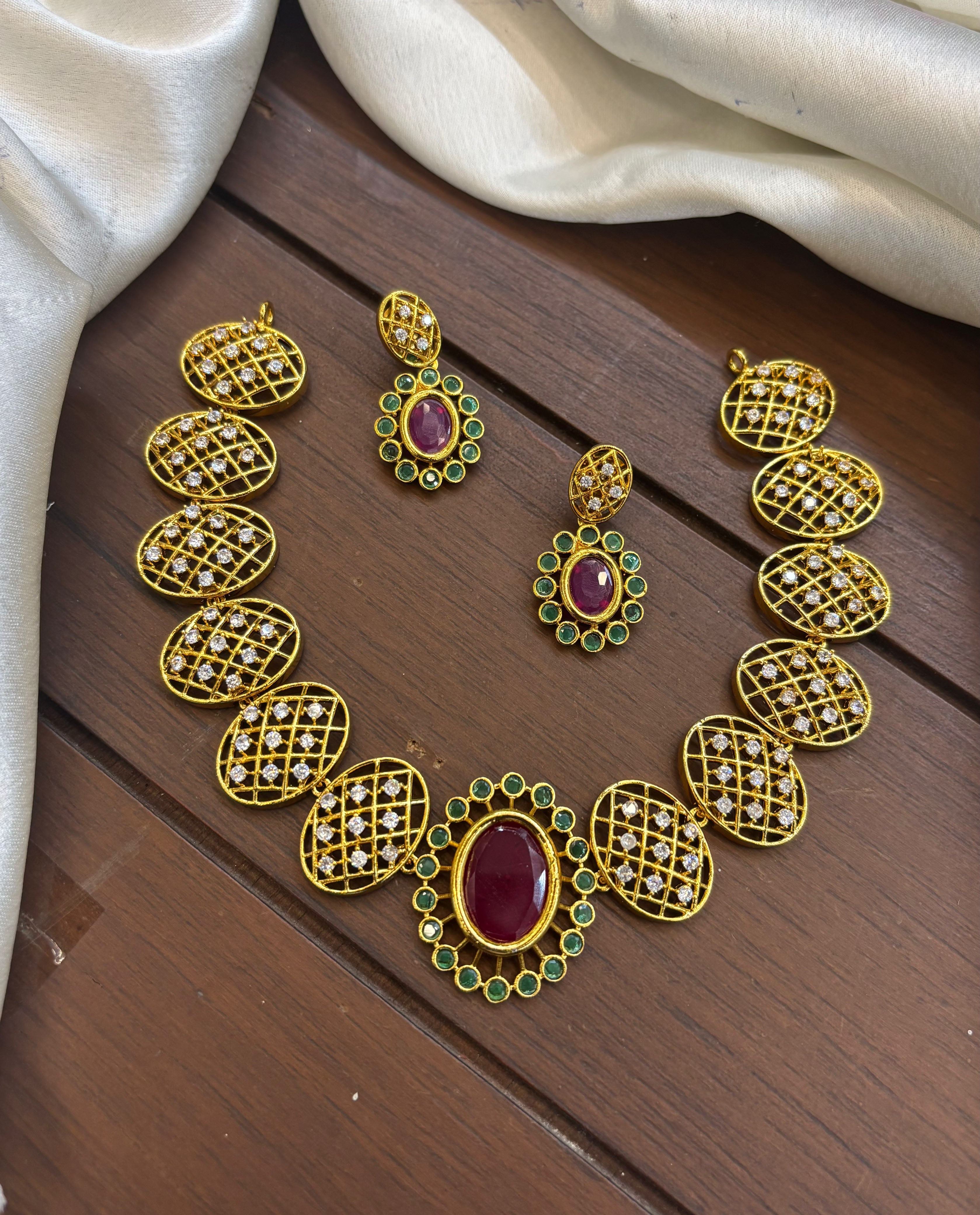 gold-finish-ad-stone-necklace-set