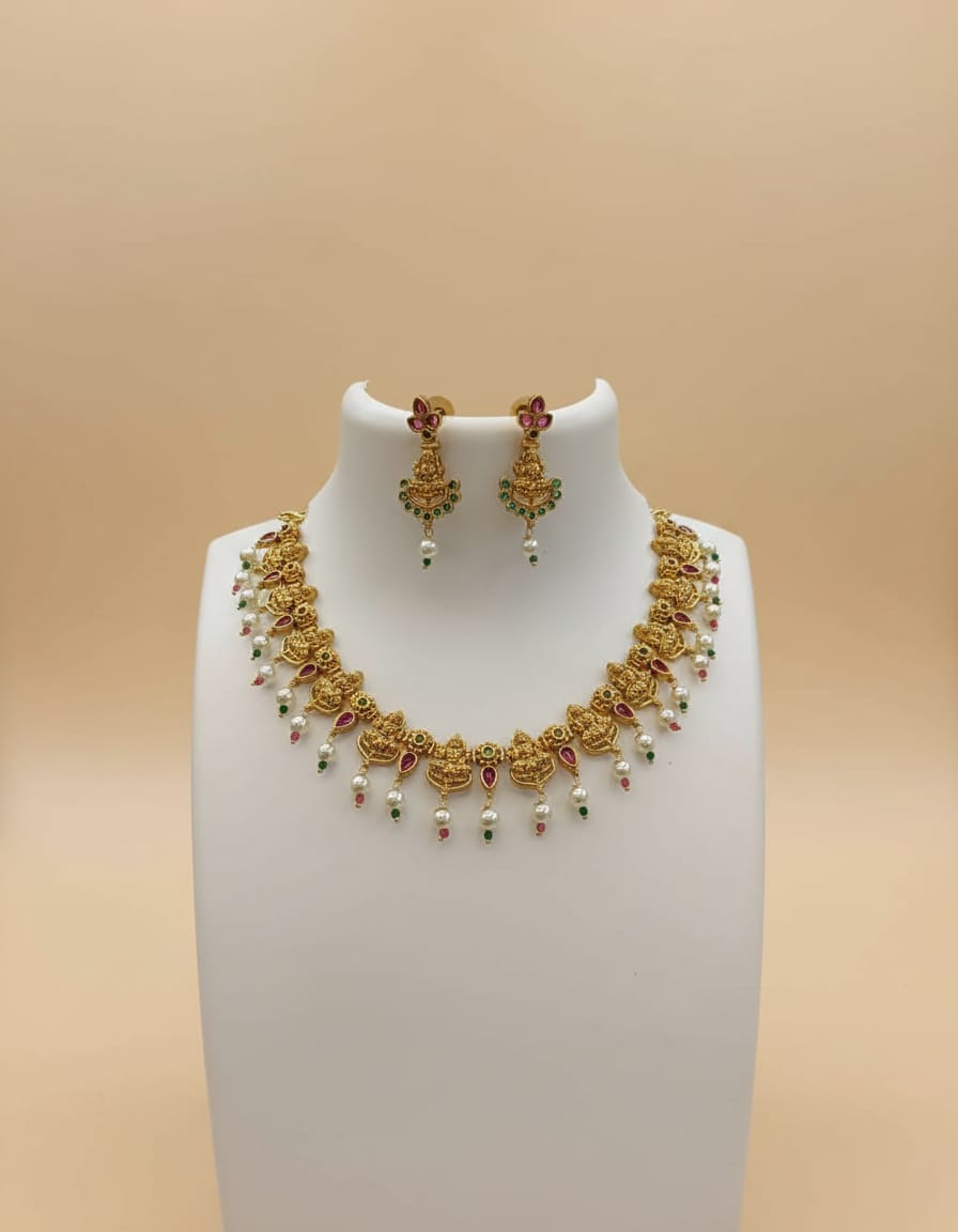 matt-finish-ad-stone-lakshmi-necklace-set