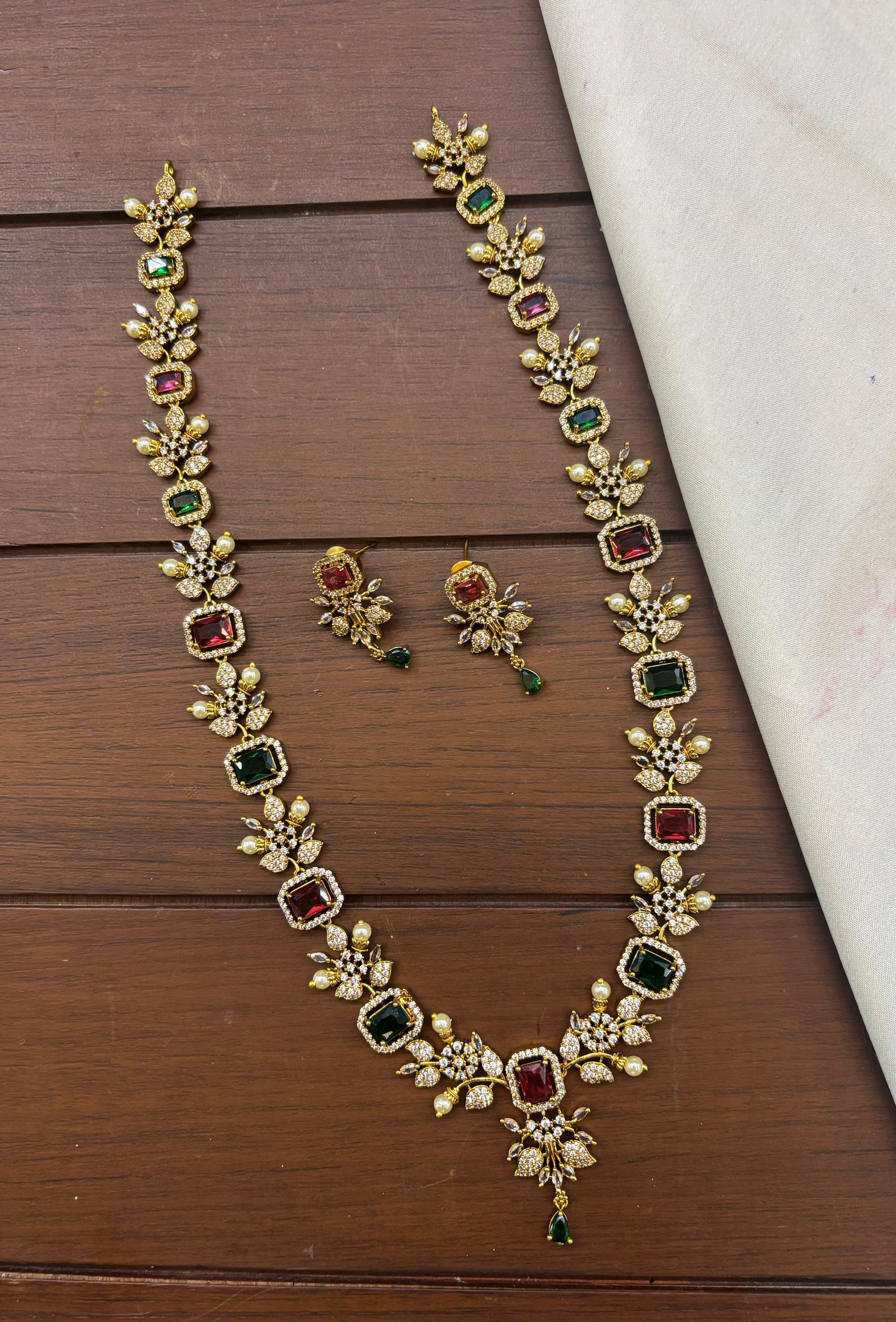 gold-finish-ad-stone-floral-design-haram-set