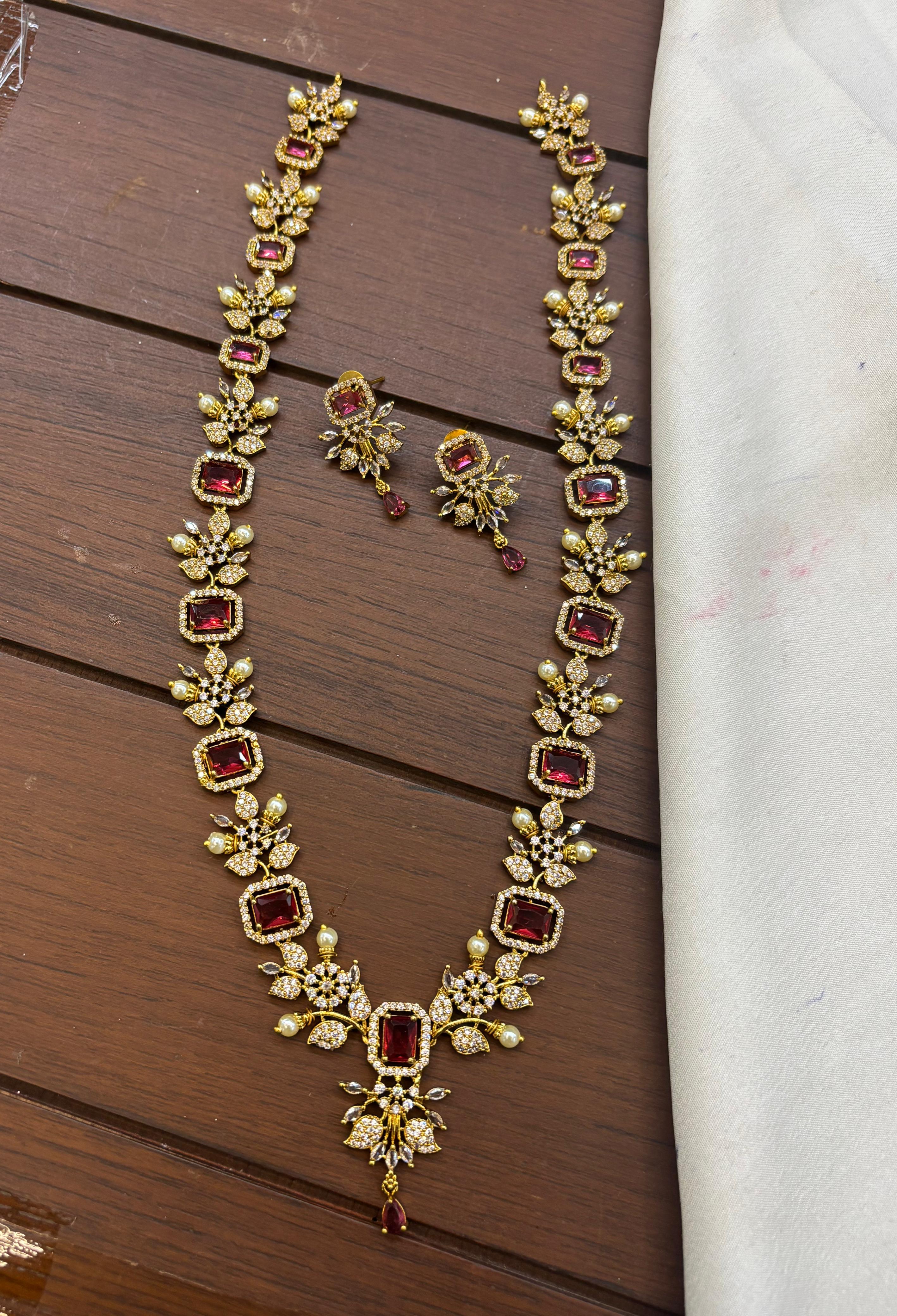 gold-finish-ad-stone-floral-design-haram-set